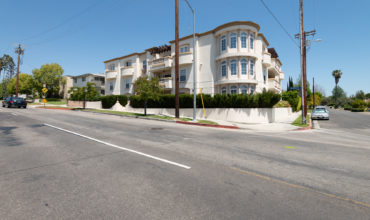 4832 Whitsett Av # 103, Valley Village 91607